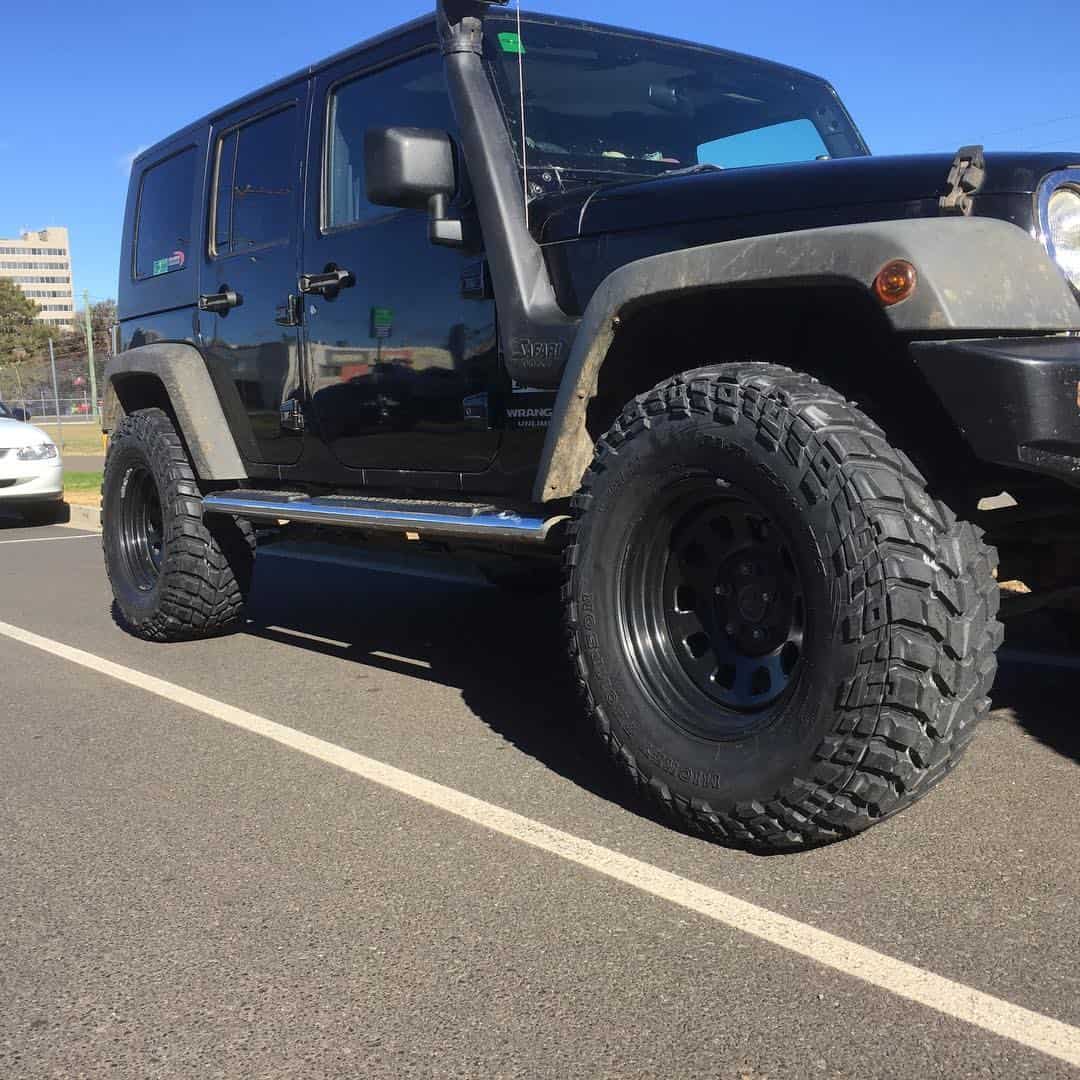 Jeep Wrangler Wheels and Tyres